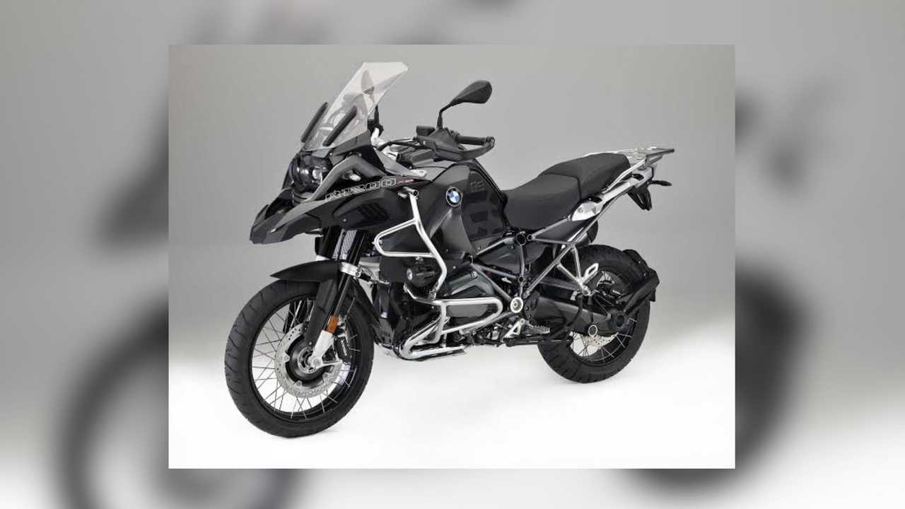 BMW Celebrates 30 Years Of The GS
