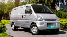 Wuling - Rong Guang electric van
