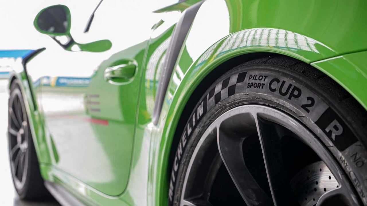 Michelin Pilot Sport Cup 2 R e Cup 2 Connect (2020)