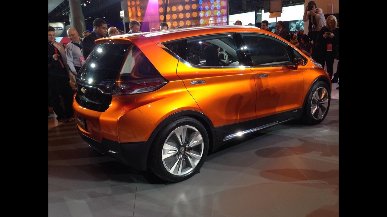 Salão de Detroit: Chevrolet revela o elétrico Bolt com autonomia de 322 km - veja fotos
