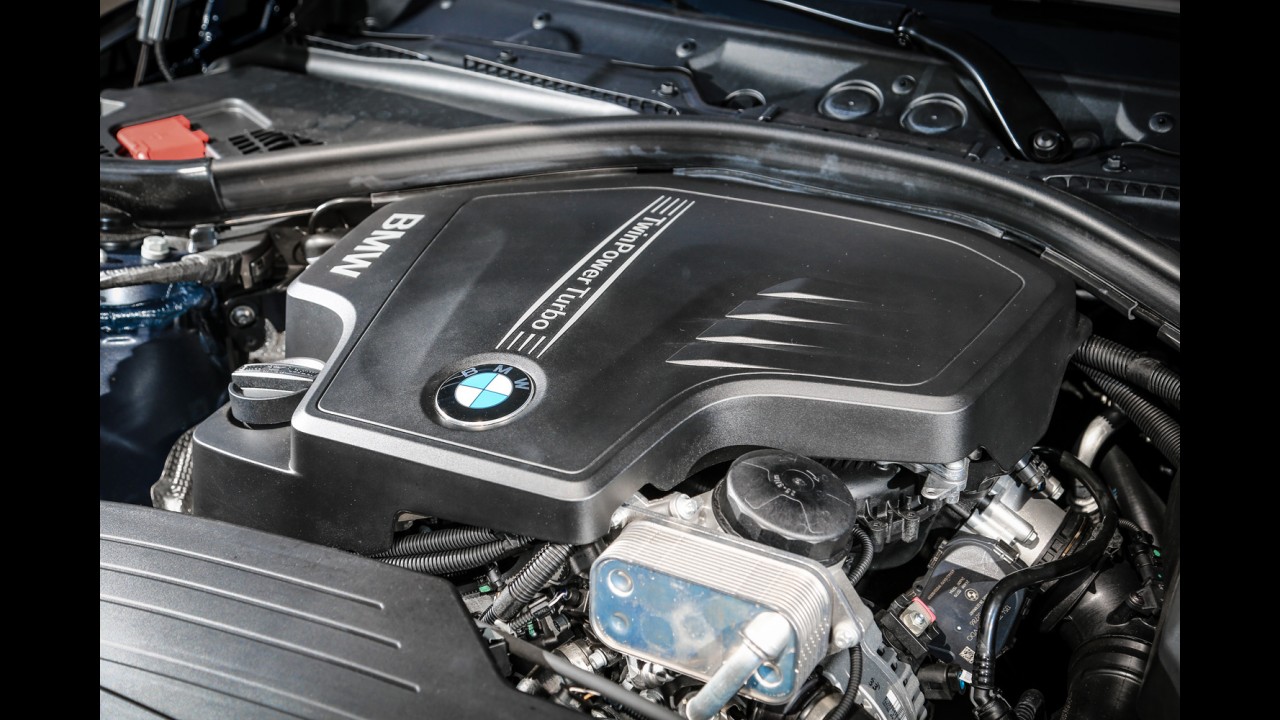Teste CARPLACE: BMW 320i ActiveFlex e Audi A3 Sedan fazem duelo dos futuros nacionais