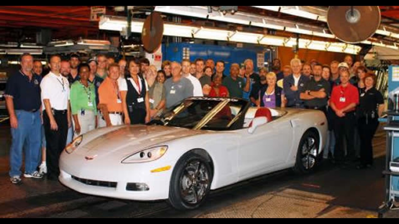 Chevrolet Corvette chega a marca de 1,5 milhão de unidades - Veja fotos de duas raridades