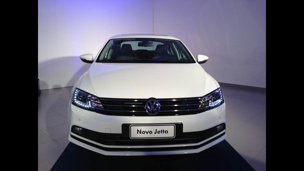 Novo Jetta 2015, que será feito no Brasil, muda mais fora do que dentro