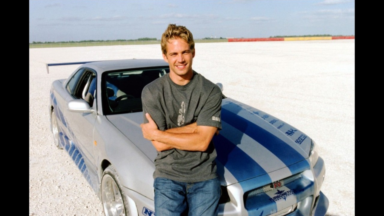 Coleção de carros esportivos e clássicos de Paul Walker será vendida