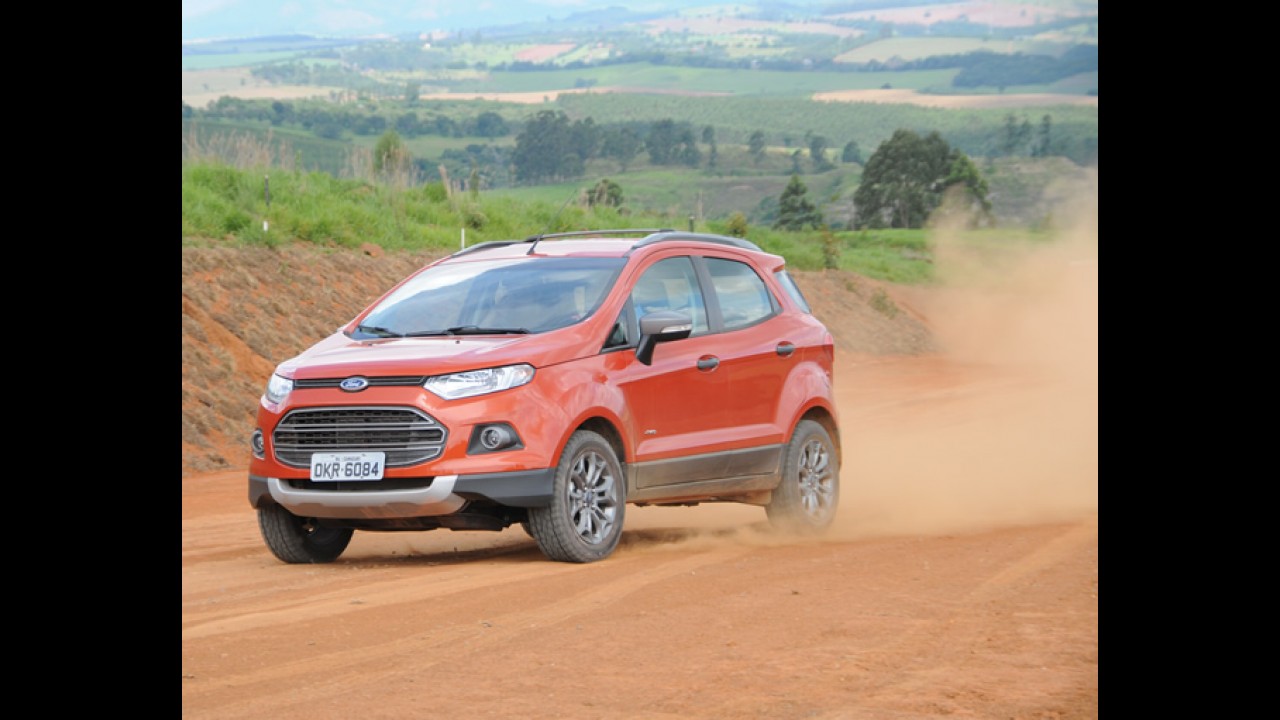 SUV´S / CROSSOVERS MÉDIOS / GRANDES, resultados de novembro: Duster reassume liderança e Hilux SW4 repete top 5