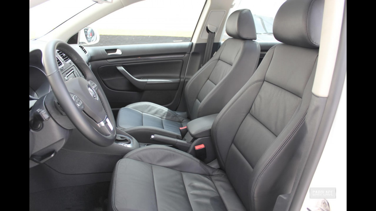 Garagem CARPLACE: Dirigindo o Volkswagen Jetta Variant 2.5 - Comportamento na cidade e na estrada