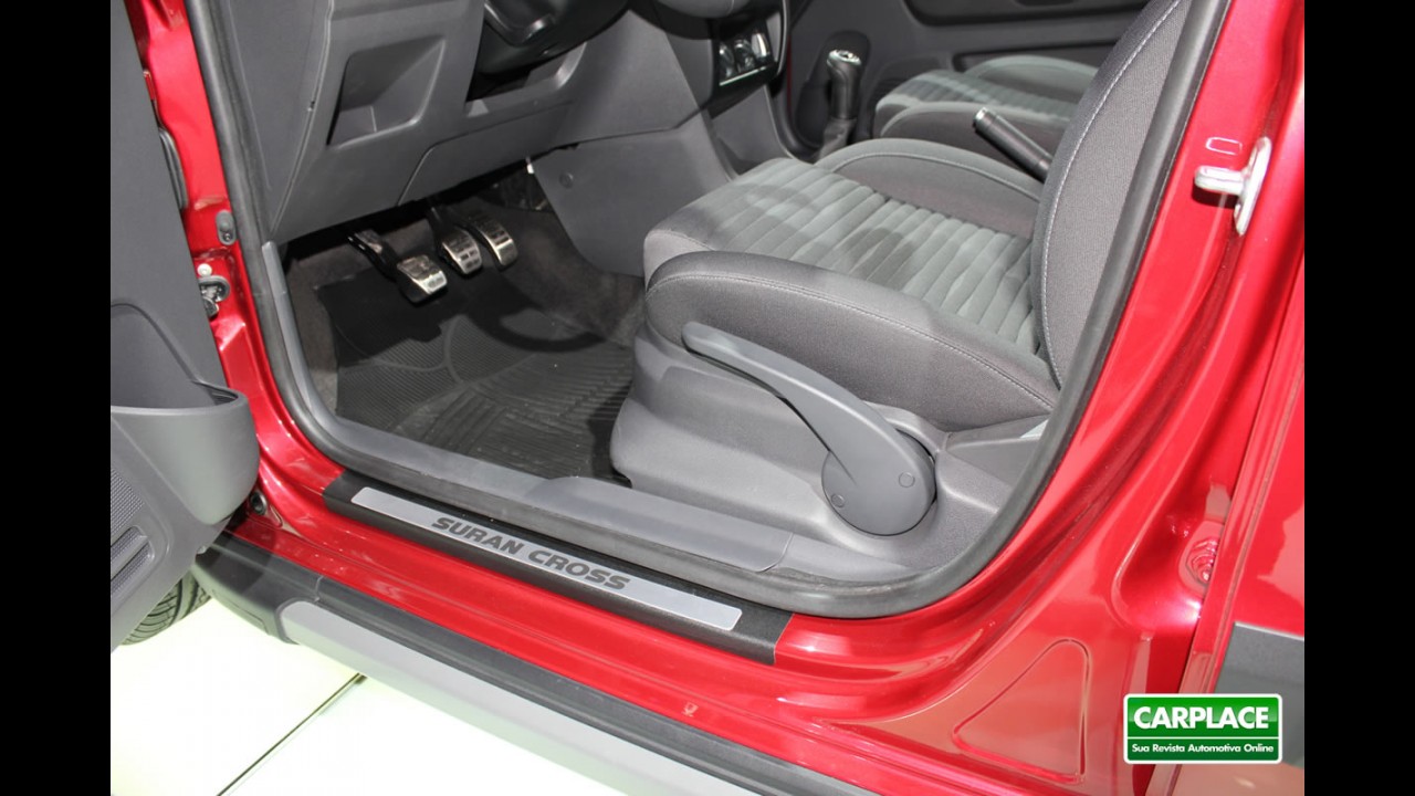 Salão de Buenos Aires: Volkswagen apresenta a Nova SpaceCross (Suran Cross por lá)