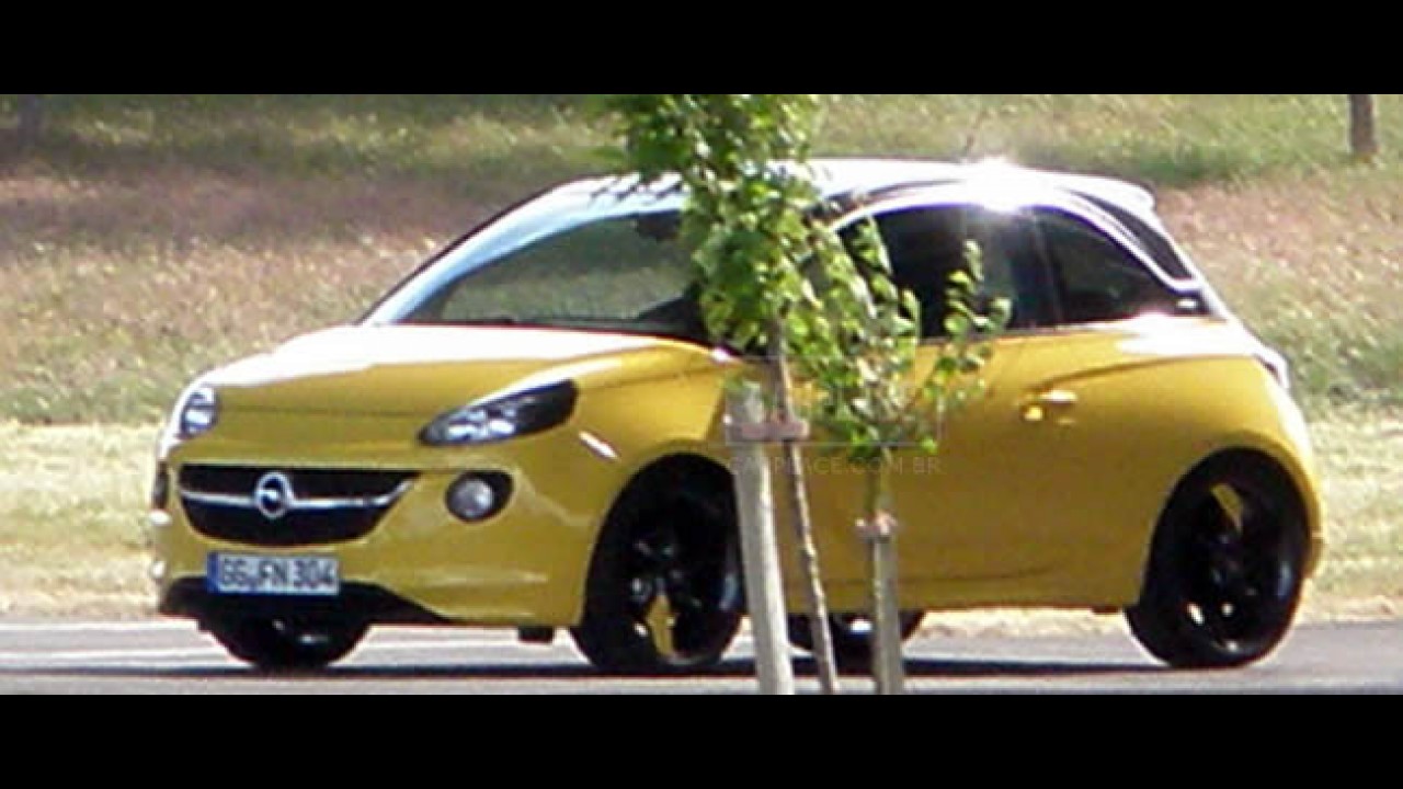 Novo Opel Adam é flagrado sem camuflagem - Visual mescla "concorrentes"