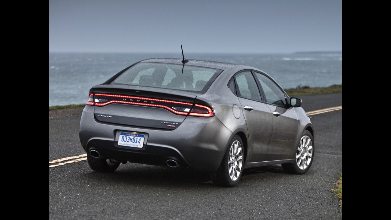 Dodge começa a entregar primeiras unidades do sedã Dart nos Estados Unidos