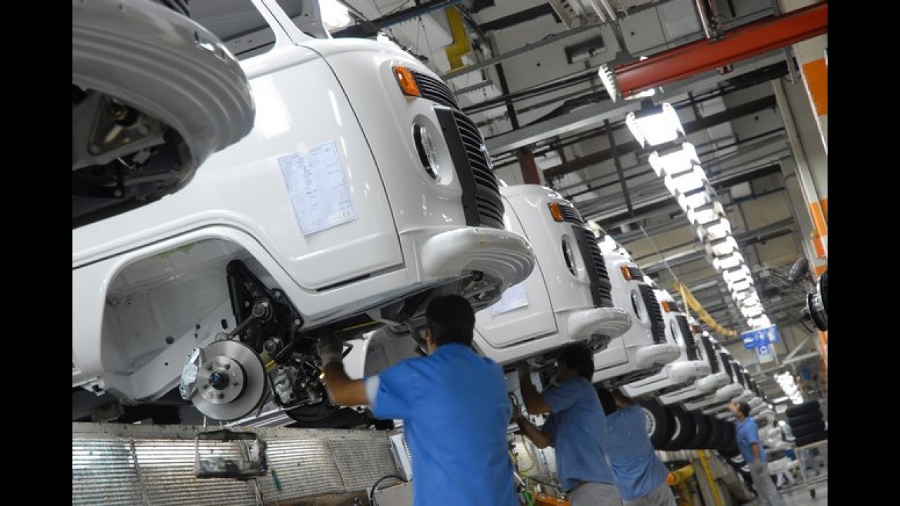 Volkswagen comemora 55 anos da Kombi no Brasil