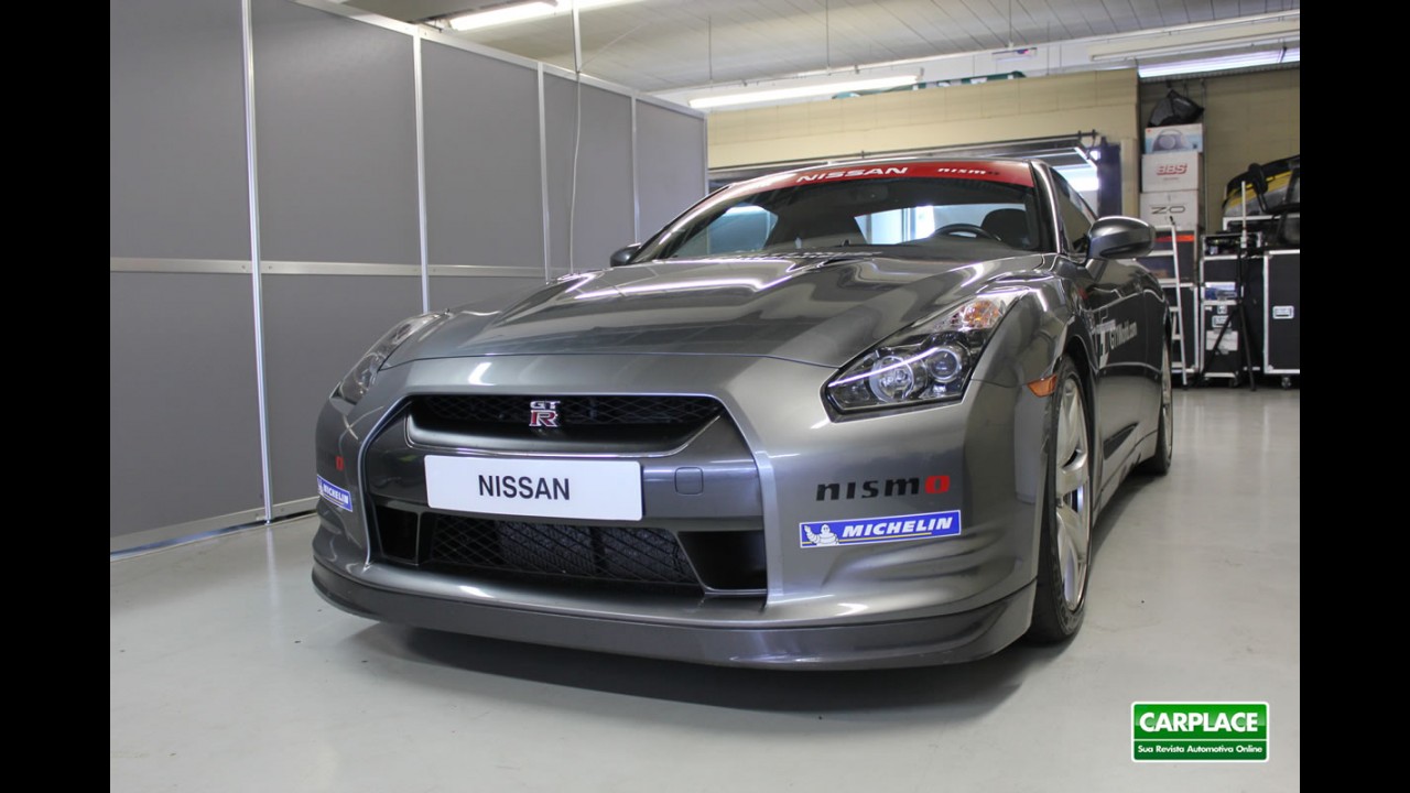 Fotos: Nissan GT-R no FIA GT1 World Championship em Interlagos