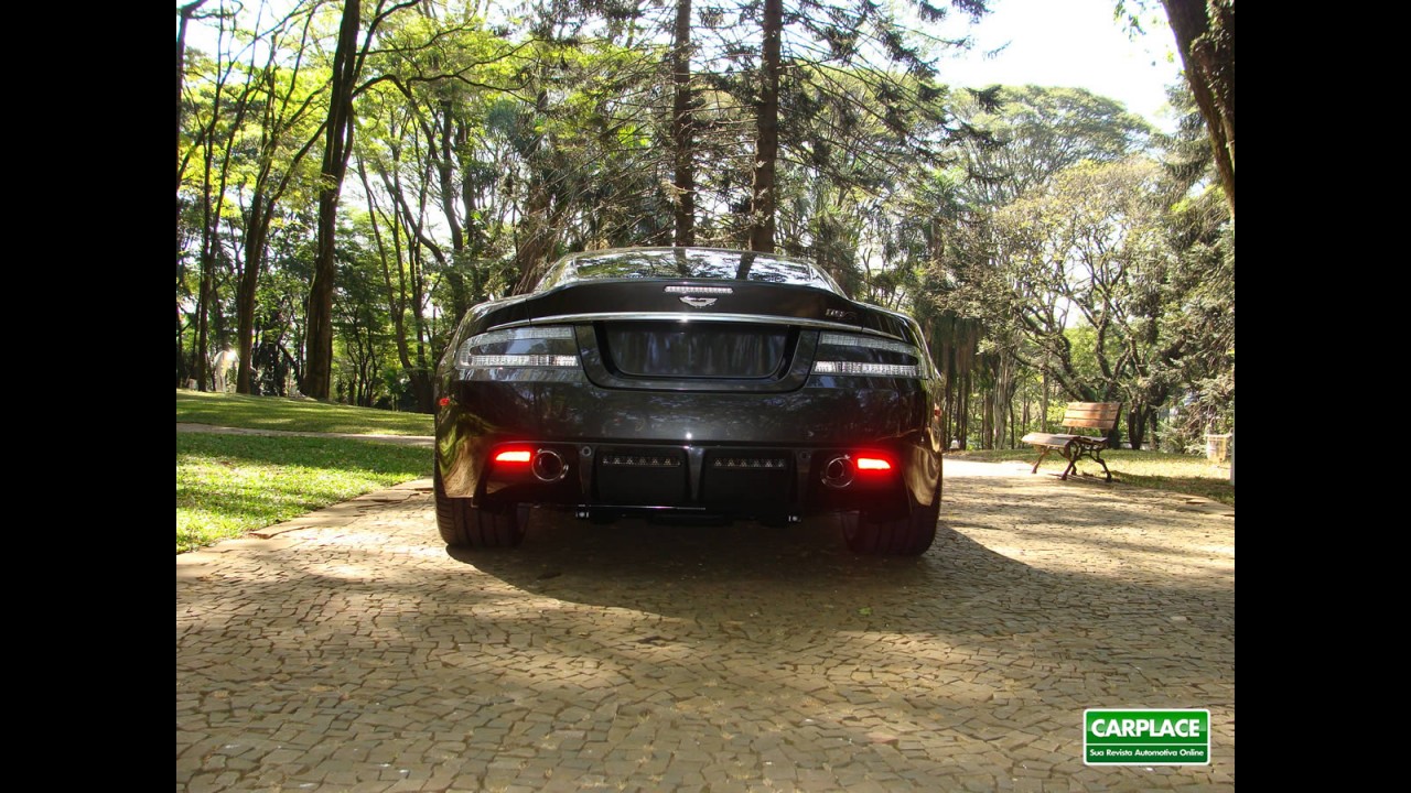Aston Martin inicia oficialmente as operações no Brasil - Fotos
