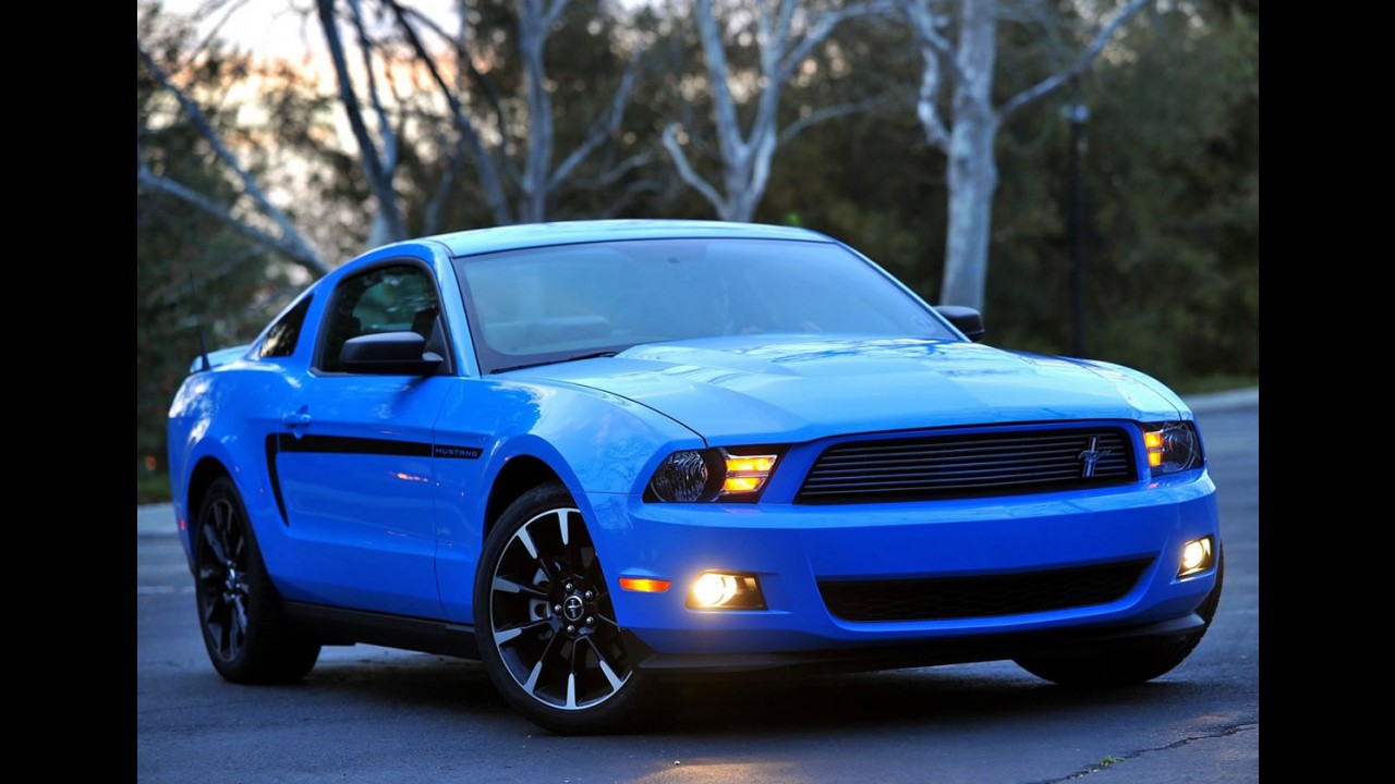 Ford Mustang V6 2011 - Confira nova galeria de fotos em alta resolução