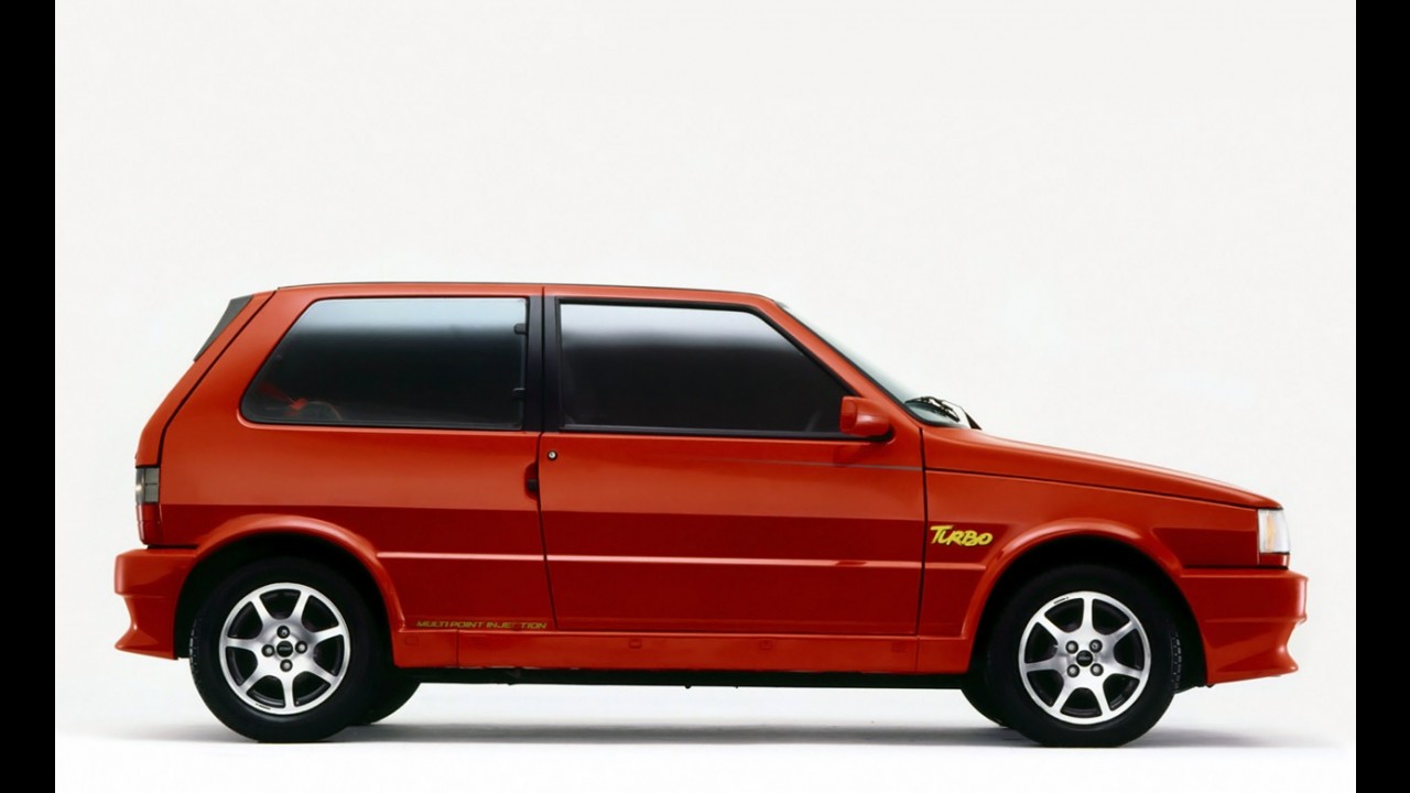 Precursor do downsizing do Brasil, Uno Turbo completa 20 anos