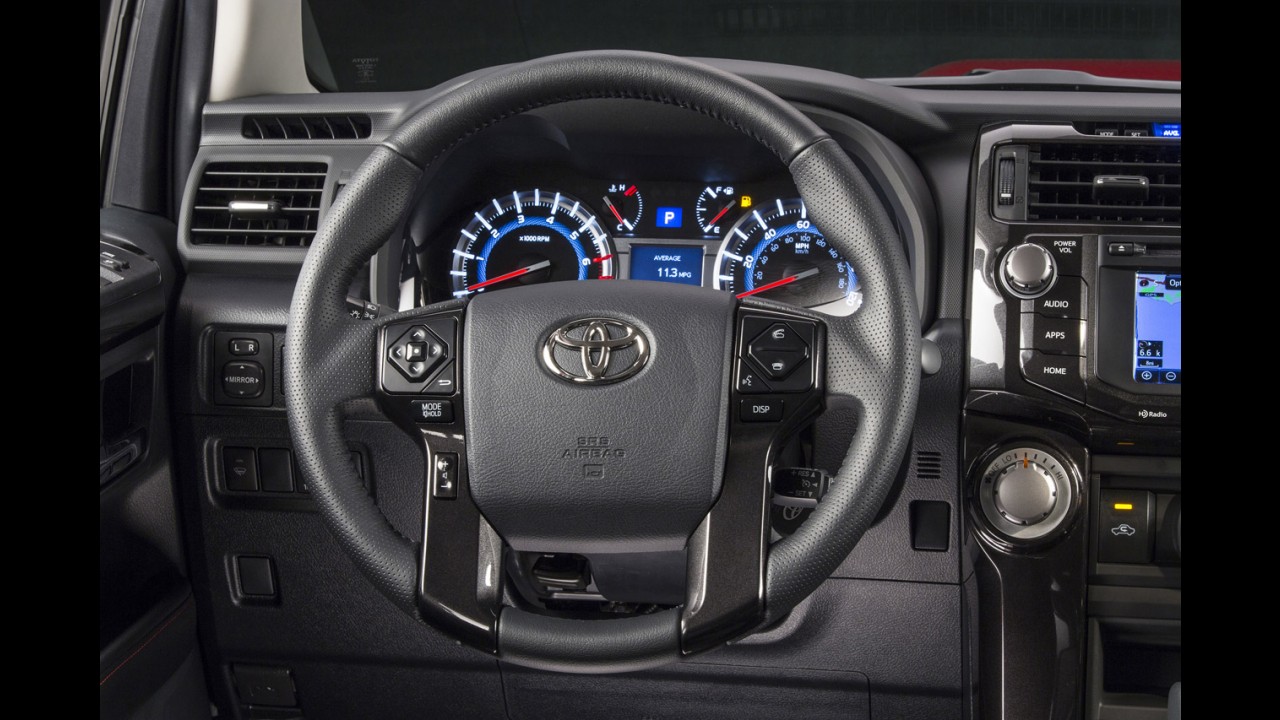 Toyota atualiza visual do SUV 4Runner nos EUA