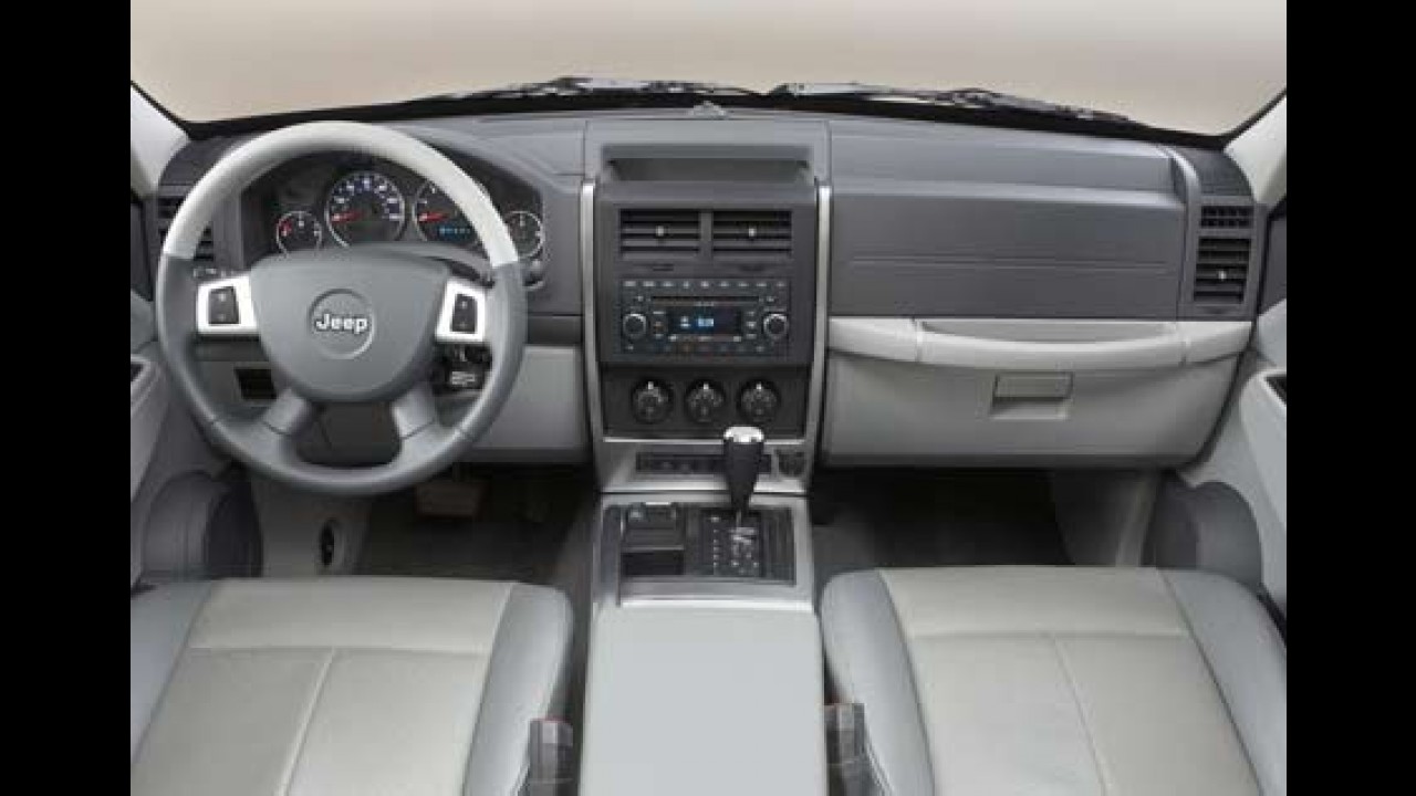 Salão de Frankfurt 2007 - Jeep Cherokee Liberty 2008