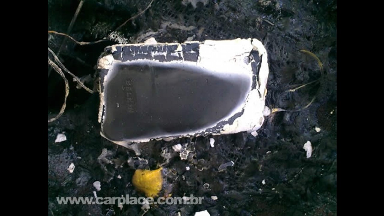 iPhone queima banco de carro na Holanda
