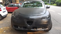 Alfa Romeo Stelvio baştan aşağı gözlendi