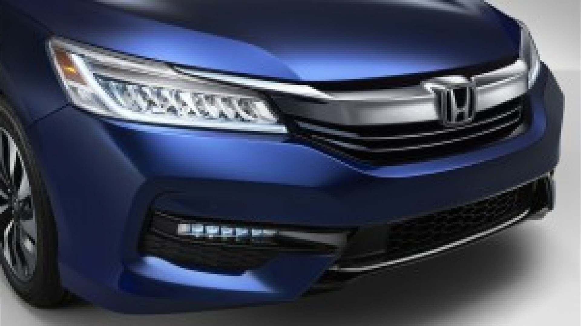 Honda Accord Hibrid 2017 modeliyle dönüş yapıyor