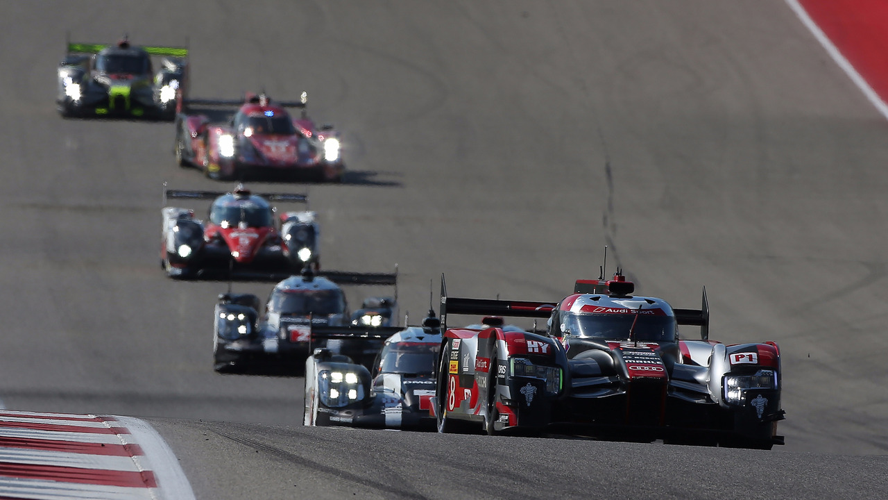 #8 Audi Sport Team Joest Audi R18 e-tron quattro: Lucas di Grassi, Loic Duval, Oliver Jarvis