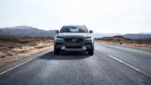 2017 Volvo V90 Cross Country