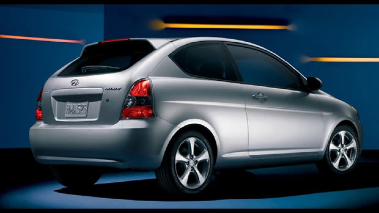 Hyundai Accent 2010 ganha versão Blue Edition e fica mais econômico nos EUA
