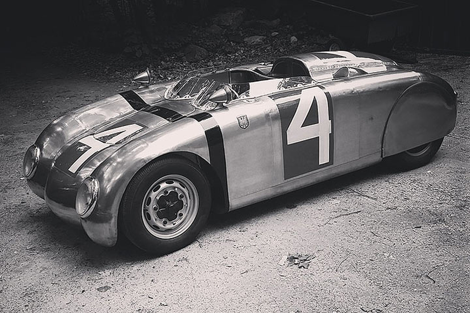 Minnesota Man is Building Amazing Porsches in his Barn