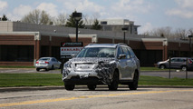 2017 Nissan Pathfinder facelift spy photo