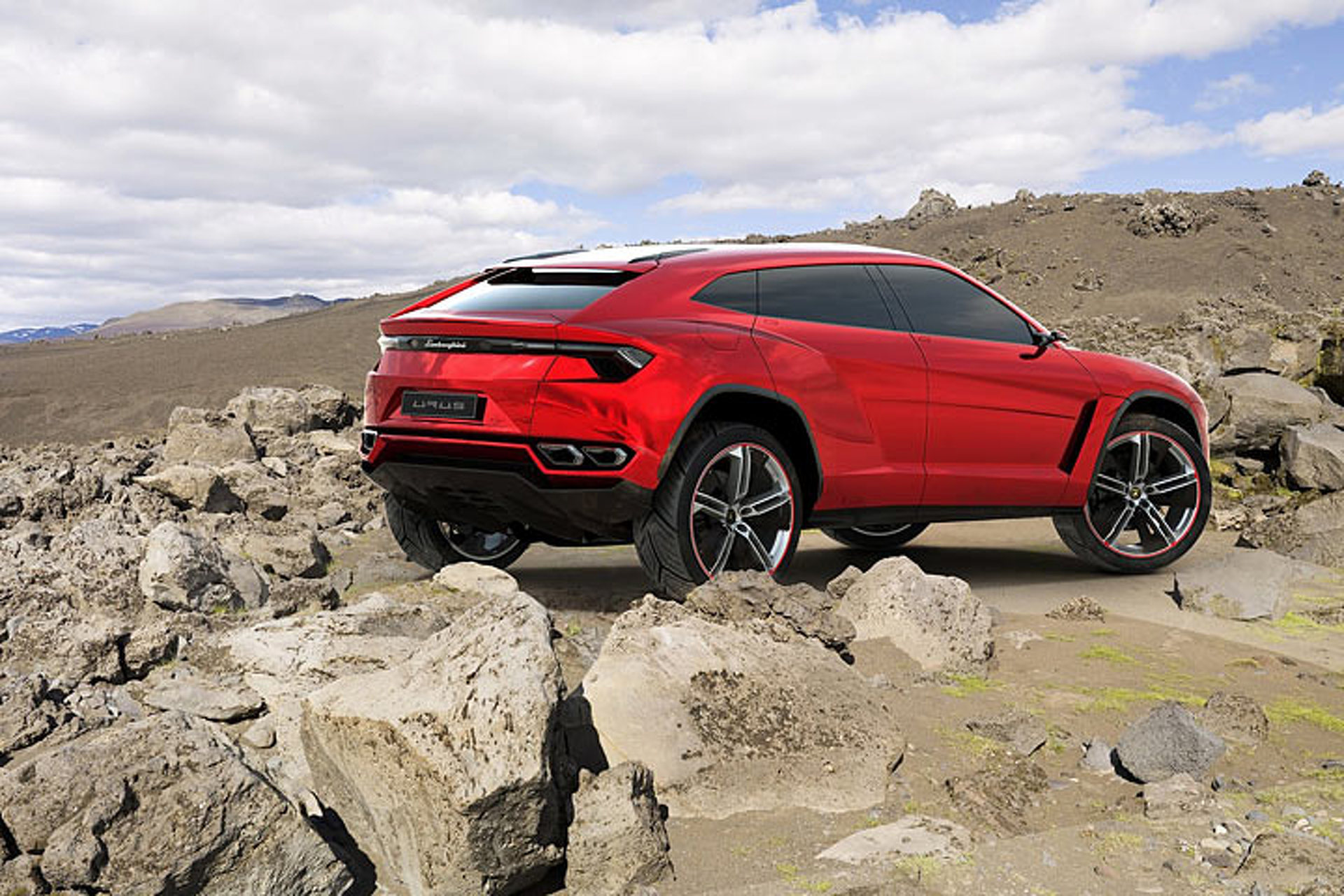 The First Twin-Turbo Lamborghini Will be an SUV