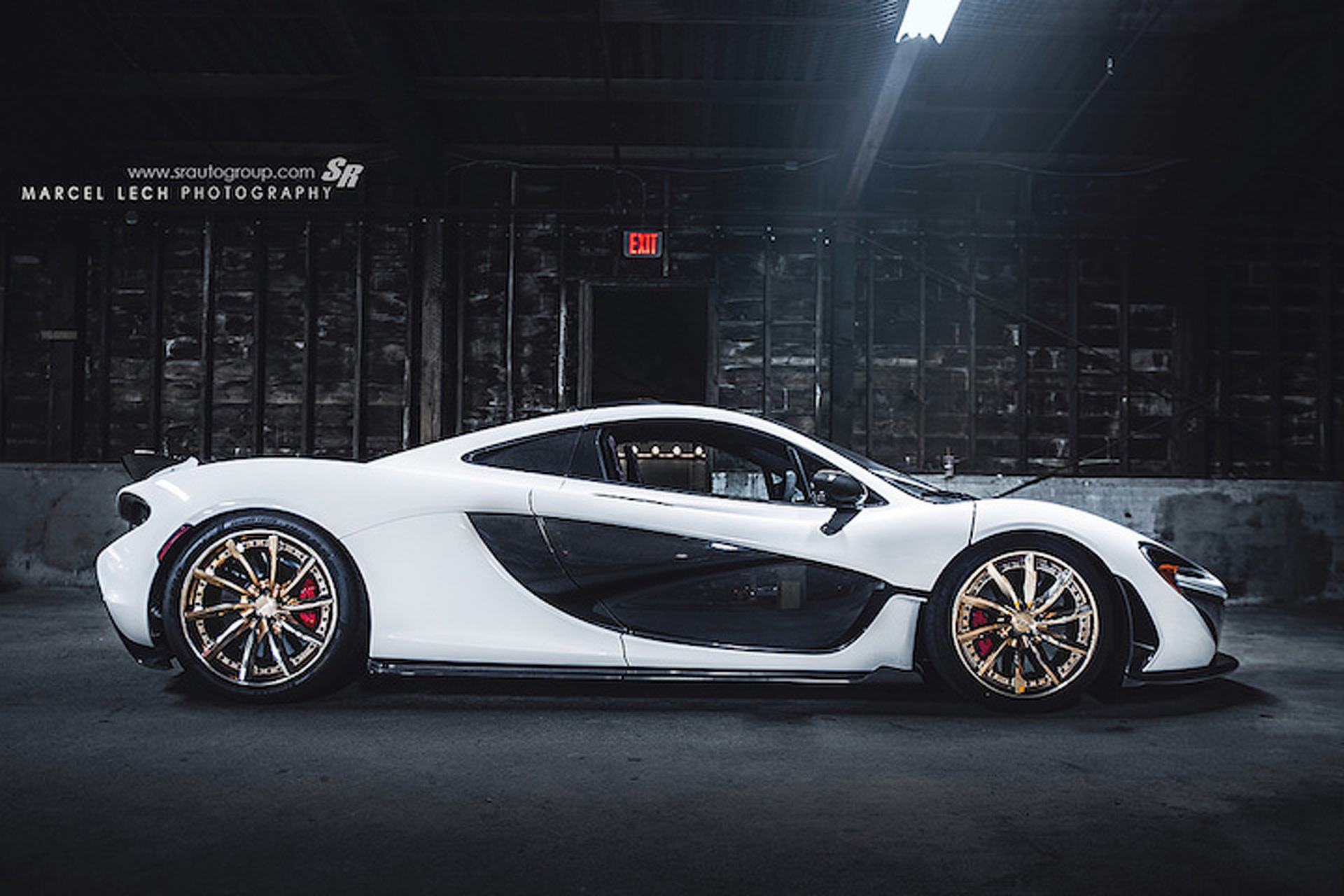 6 Cars That Prove Gold Wheels Are Underrated