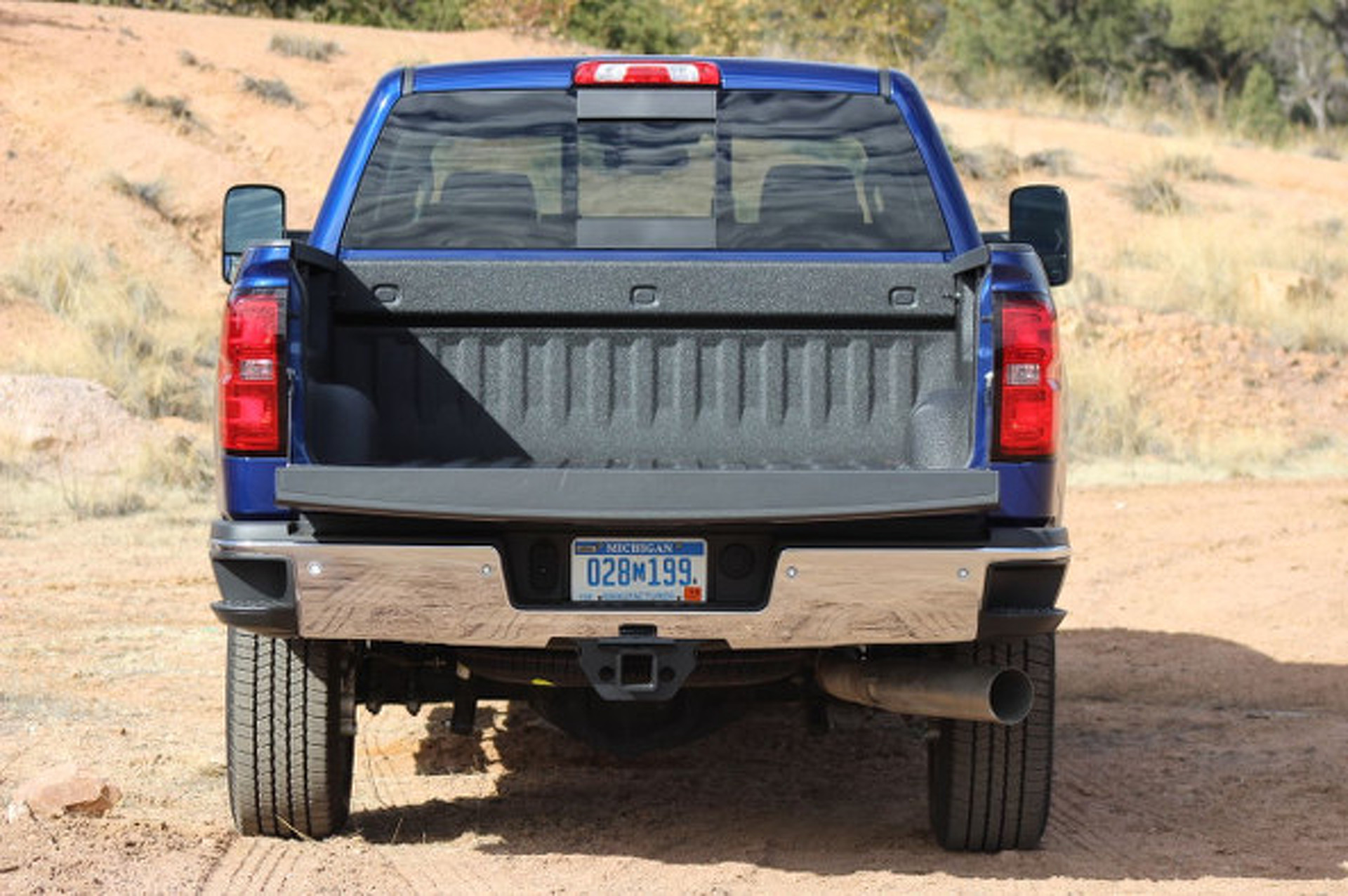 GMC Sierra, Chevy Silverado 2500-3500HD First Drive: Crazy Power, Newfound Refinement
