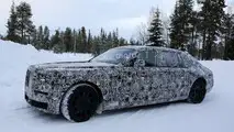 Rolls-Royce Phantom spy photo