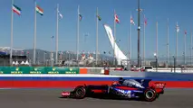 Vettel é pole position em Sochi