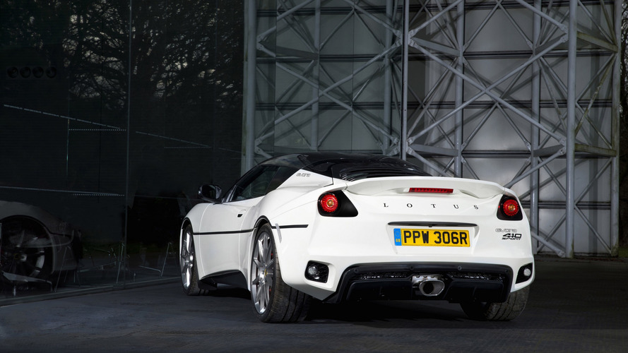 Unique Lotus Evora Sport 410 honoring James Bond's Esprit S1