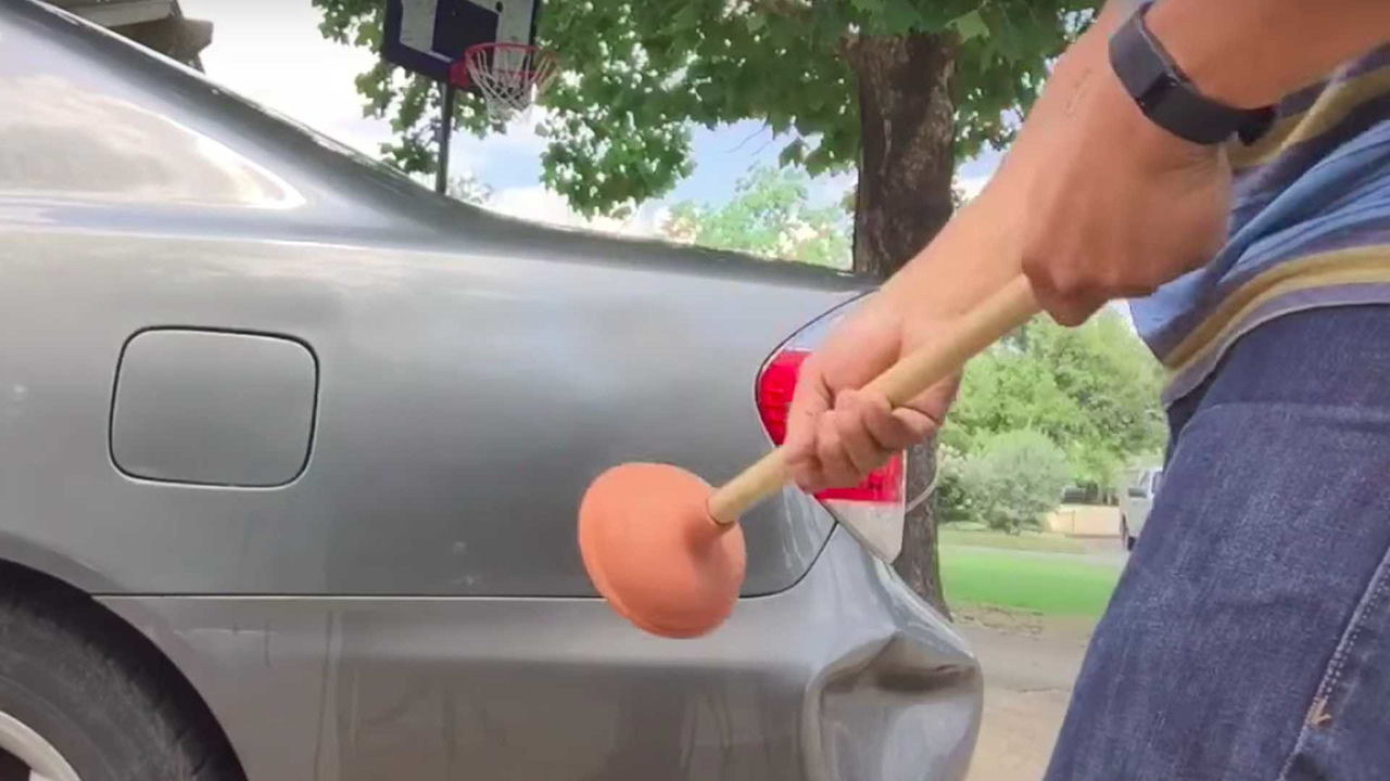 Otomobildeki çukurlar kaynar su ile nasıl düzeltilir?