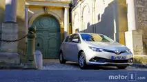 Essai Toyota Auros Hybrid