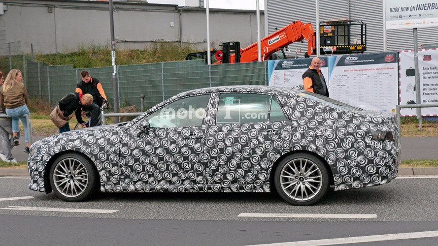 2019 Lexus GS casus fotoğrafları