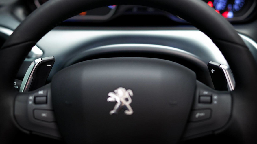 Peugeot 208 e 2008 automáticos de 6 marchas