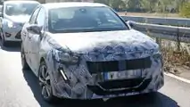 Neuer Peugeot 208 (2019) Erlkönigbilder