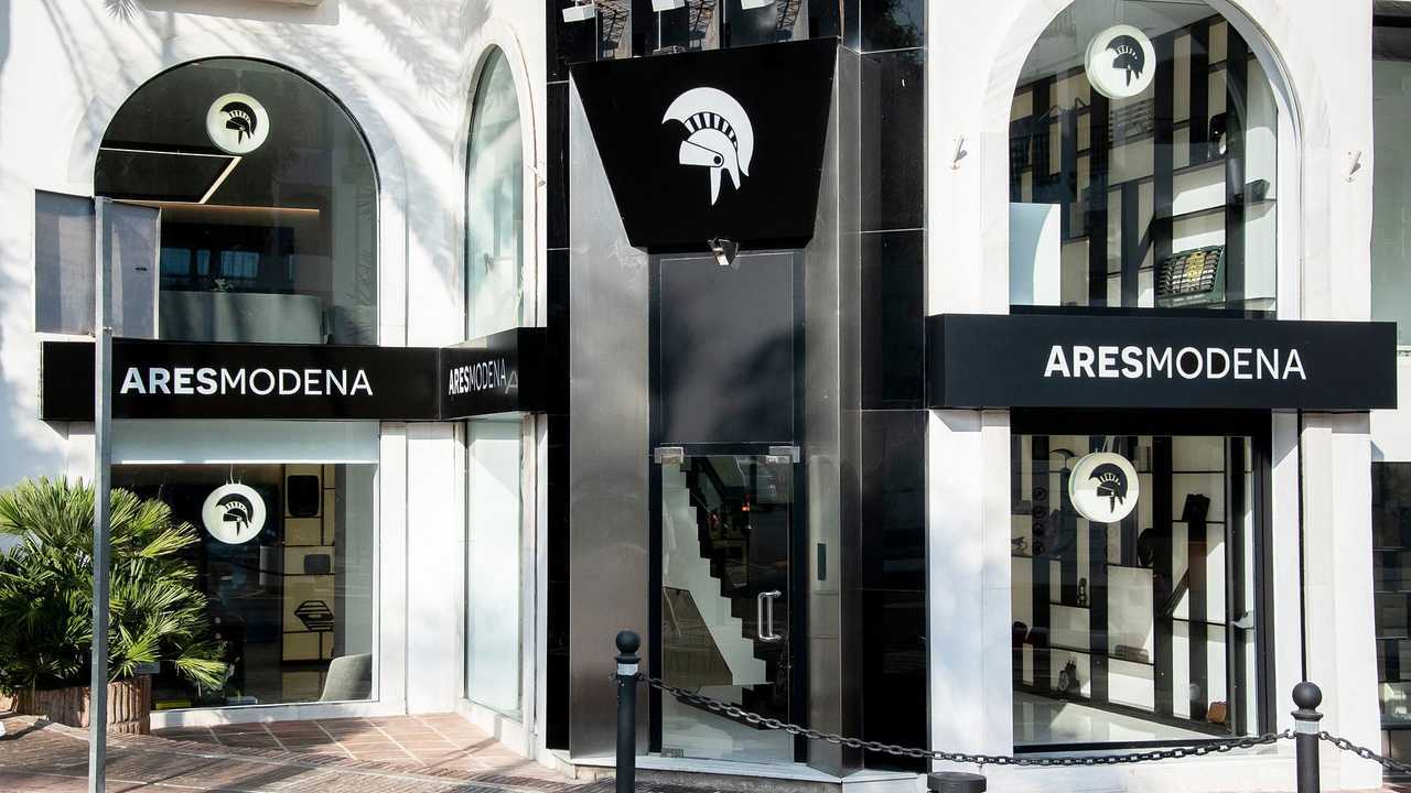 Ares Marbella Studio