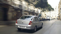 Renault Clio Three Box Facelift