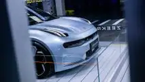 Zeekr 001