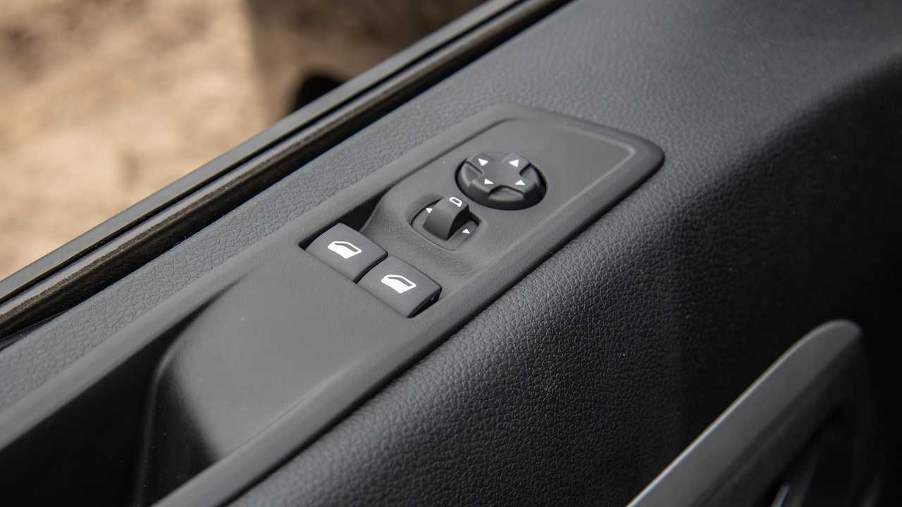 Peugeot Traveller 4x4, блок управления стеклопакетом