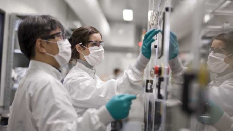 We Already Know Who Wants Goodenough's Solid-State Cells: Daimler