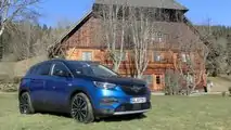 Opel Grandland X Hybrid4 Ultimate (2020) in Topaz Blau