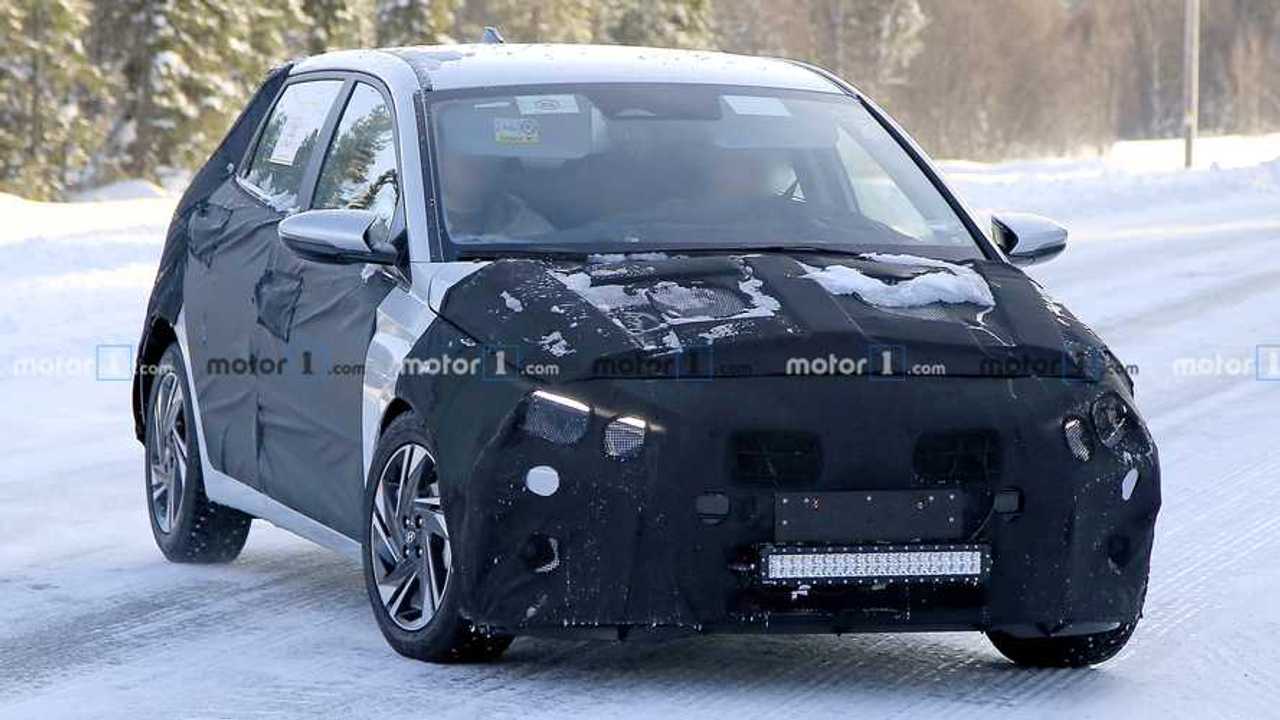 Yeni Hyundai i20 casus fotoğraflar