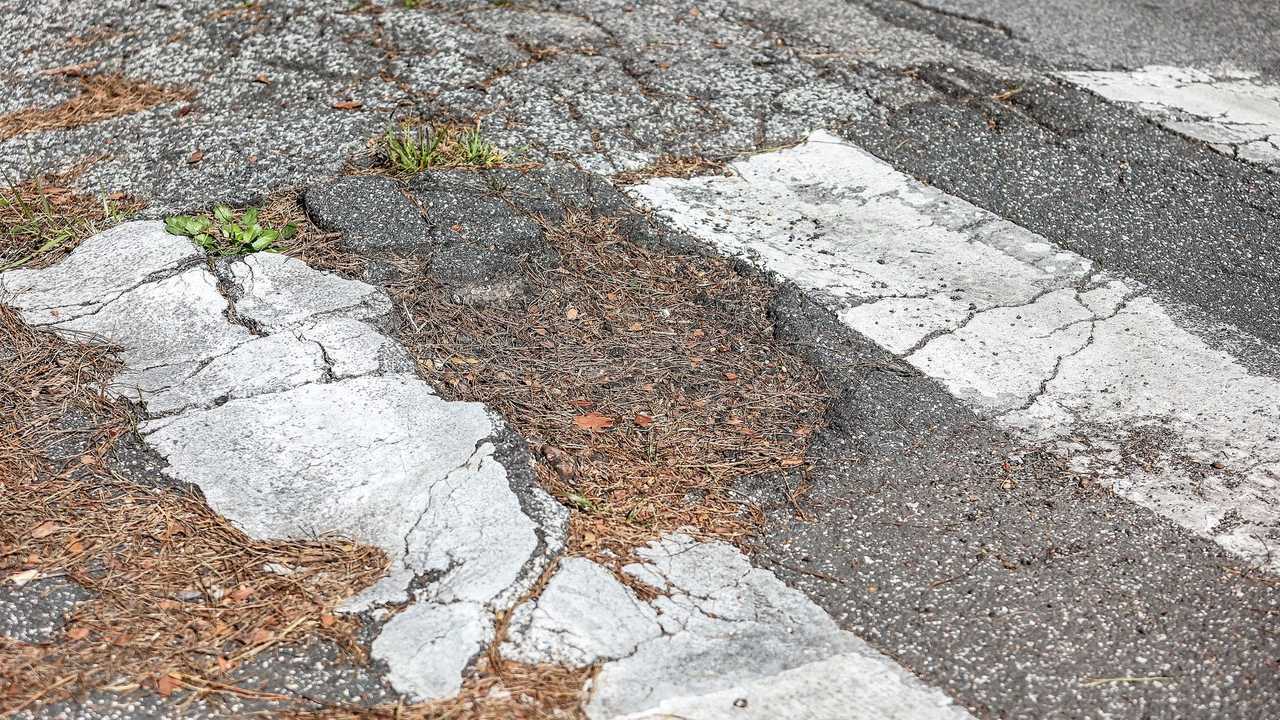 Nuova Citroen C4 e le buche di Roma
