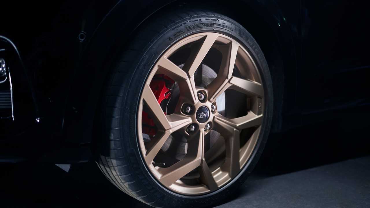 Ford Puma ST Gold Edition 2021