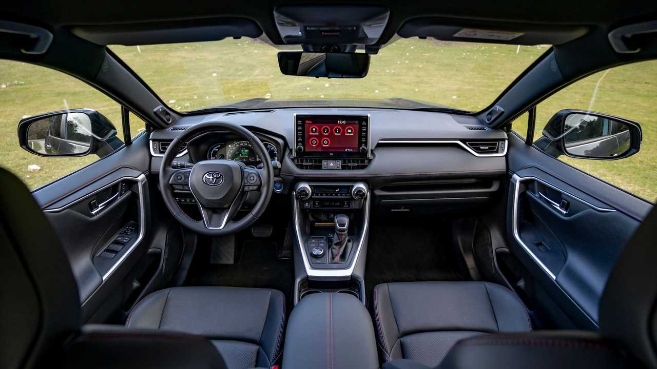 Rav 4 statiche int (12)