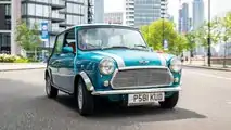 Mini Cooper elétrico adaptado by LEC